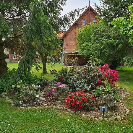 Apartment Gutshof Kämmerich - Schwalbennest Altkalen